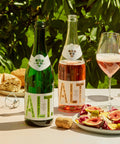 Musujące wino bezalkoholowe Sparkling Duo - plener